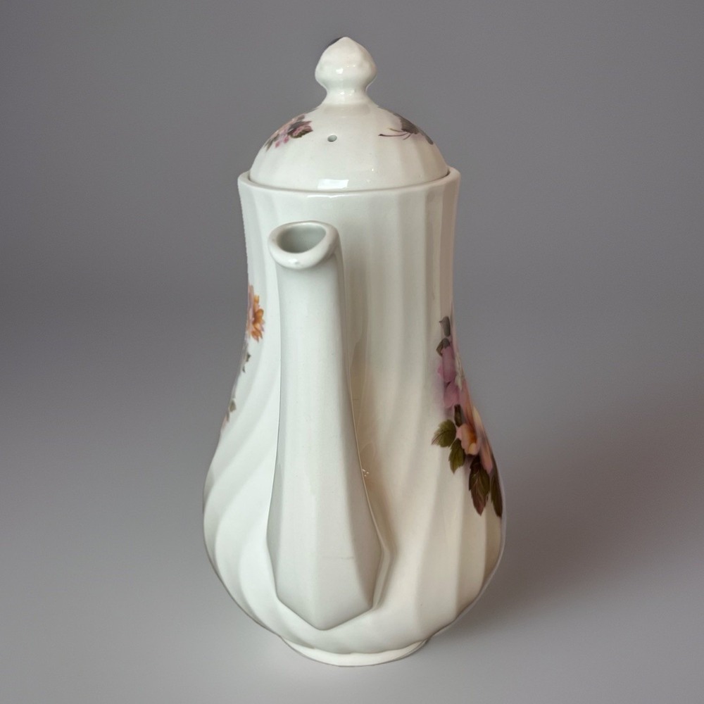 Porcelain Vintage Lidded Tea Pot Coffee Pot Made In England Roses 8" Tall - Picture 4 of 9